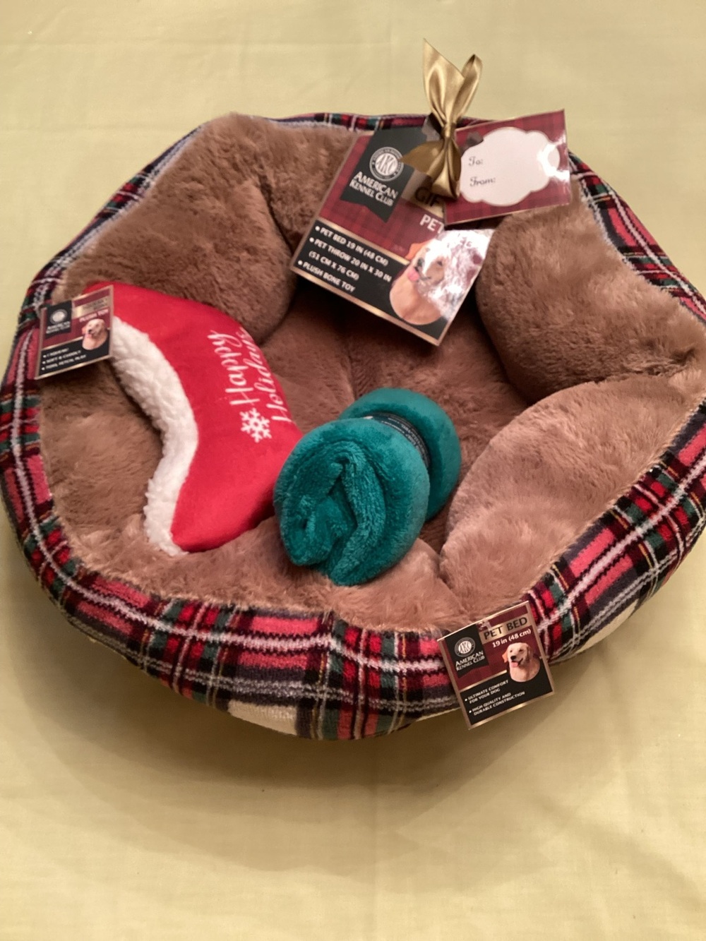 American Kennel Club Pet 3 Piece Christmas Holiday Plaid Bed Gift Set NWT